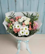 Букет цветов из:  Розы, Лизиантусы и Хризантемы в Дмитриеве