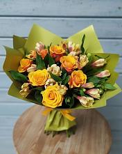 Букет цветов из:  Альстромерии и Розы в Дмитриеве