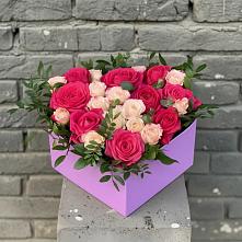 Цветочная композиция из Розы в коробке #REPLACE_PRED# Дмитриеве