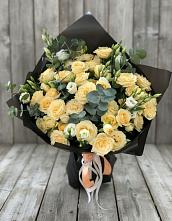 Букет цветов из:  Розы и Лизиантусы #REPLACE_PRED# Дмитриеве