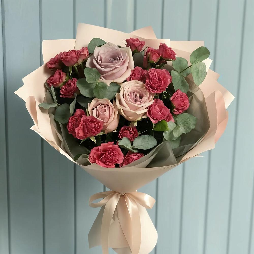 Букет цветов из: Гвоздики и Розы в Дмитриеве