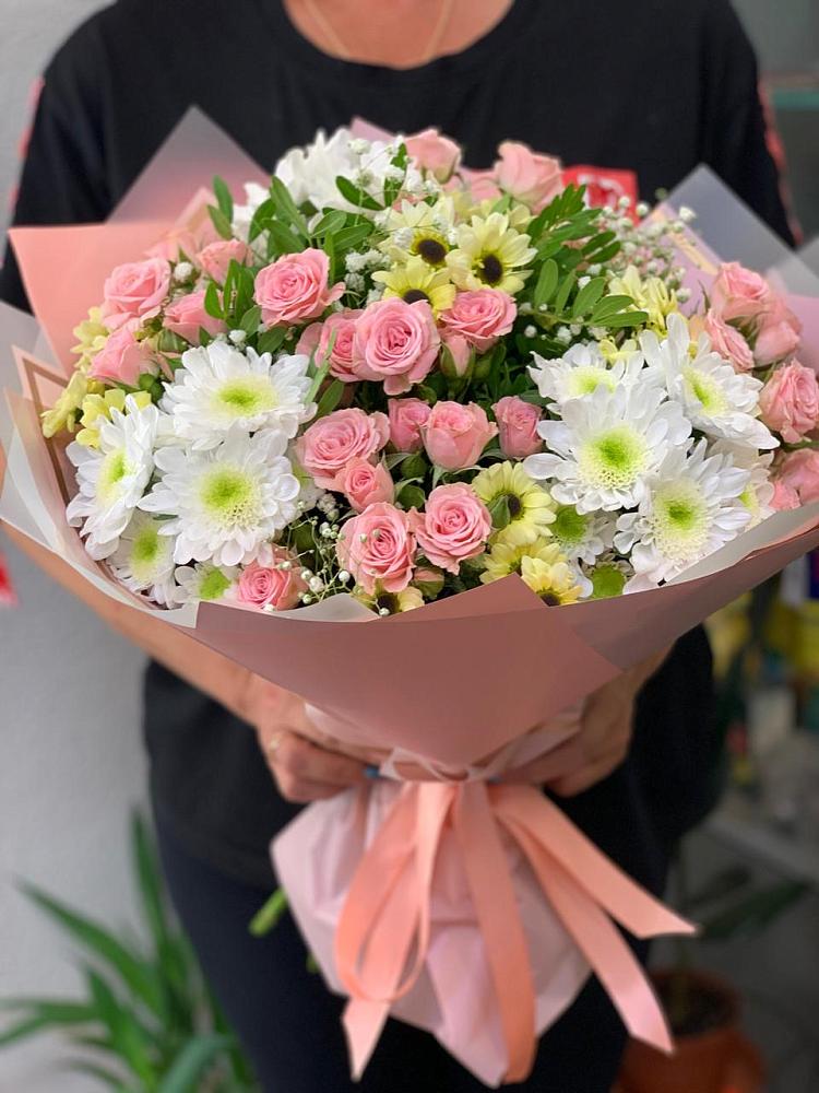 Букет цветов из: Розы и Хризантемы в Дмитриеве