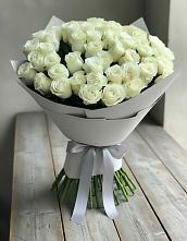 Букет 35 Белых роз в Дмитриеве