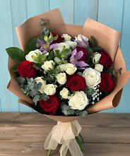Букет цветов из:  Розы и Альстромерии в Дмитриеве