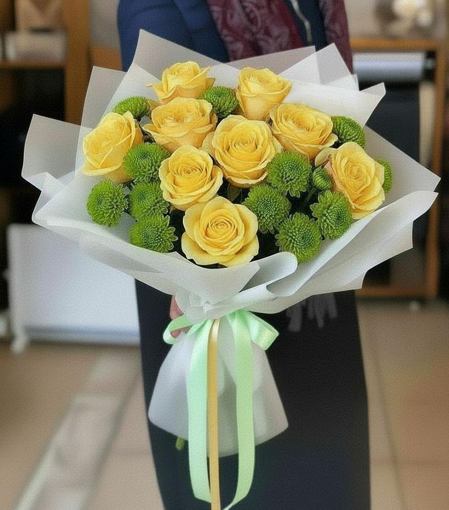 Букет цветов из: Хризантемы и Розы в Дмитриеве