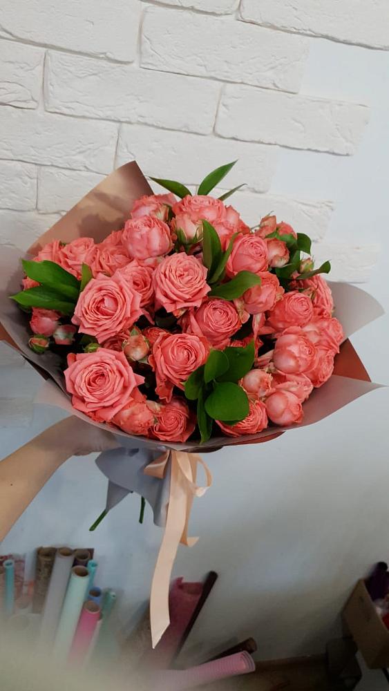 Букет цветов из: Розы в Дмитриеве