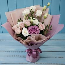 Букет цветов из:  Розы и Лизиантусы #REPLACE_PRED# Дмитриеве