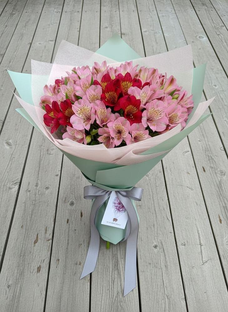 Букет цветов из: Альстромерии в Дмитриеве