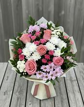 Букет цветов из:  Альстромерии, Гвоздики, Розы и Хризантемы #REPLACE_PRED# Дмитриеве