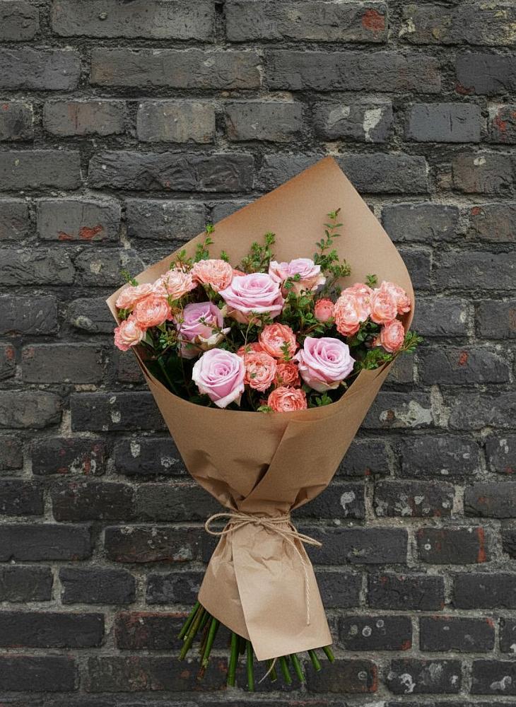 Букет цветов из: Розы в Дмитриеве