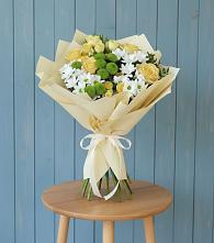 Букет цветов из:  Хризантемы и Розы в Дмитриеве