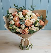 Букет цветов из:  Альстромерии и Розы в Дмитриеве